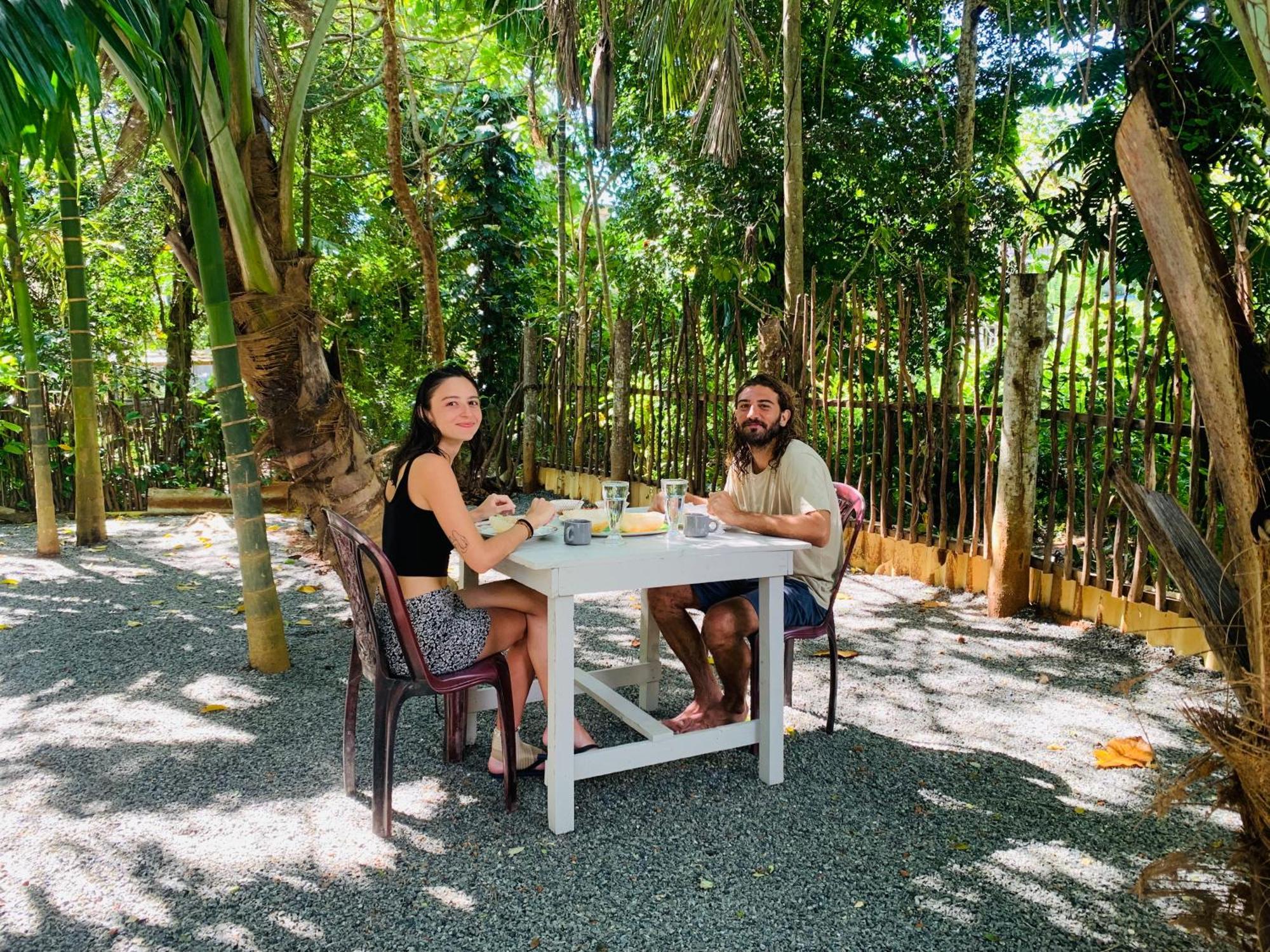 Leo Homestay Dikwella Sur Exterior foto