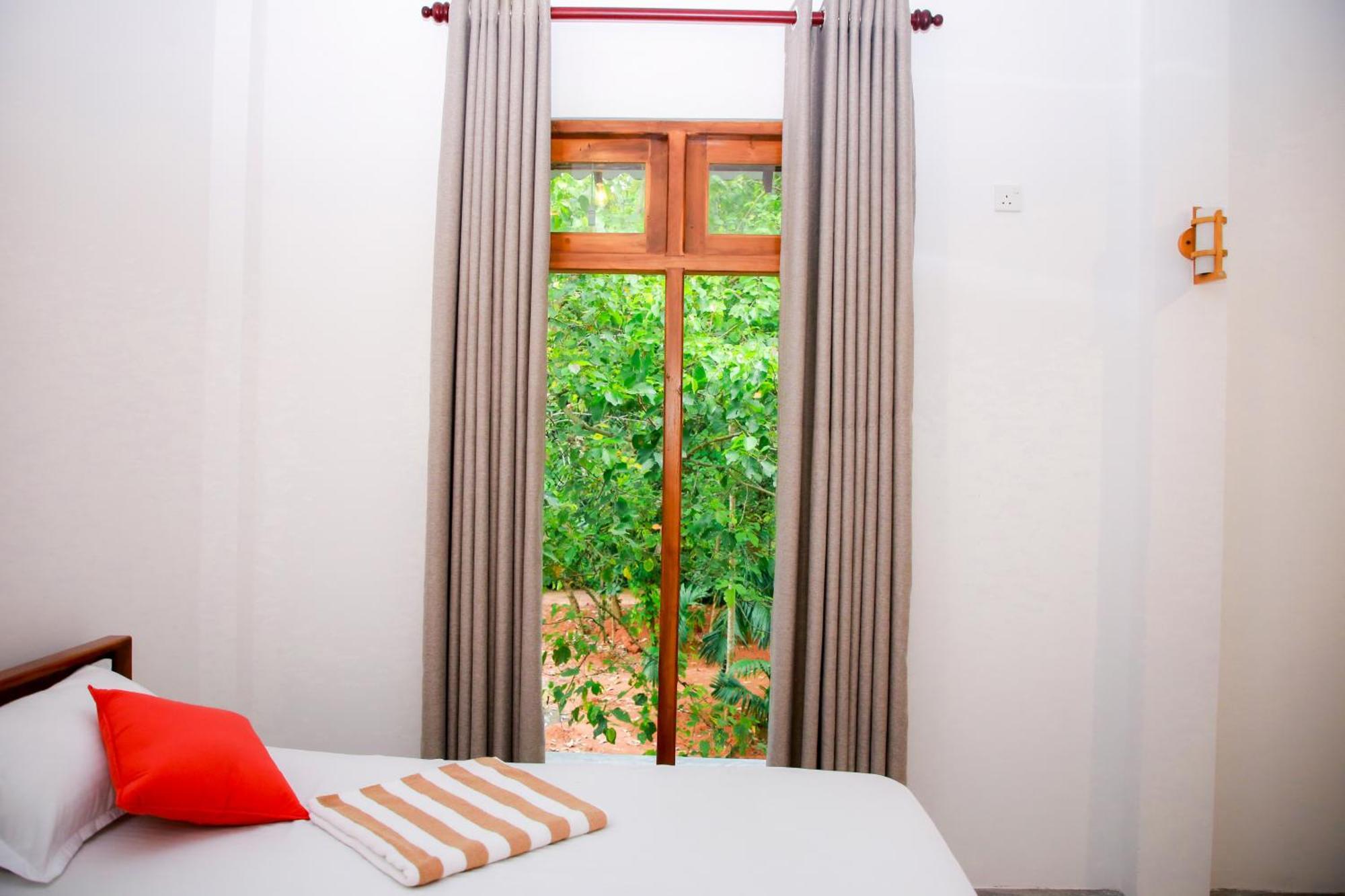 Leo Homestay Dikwella Sur Exterior foto
