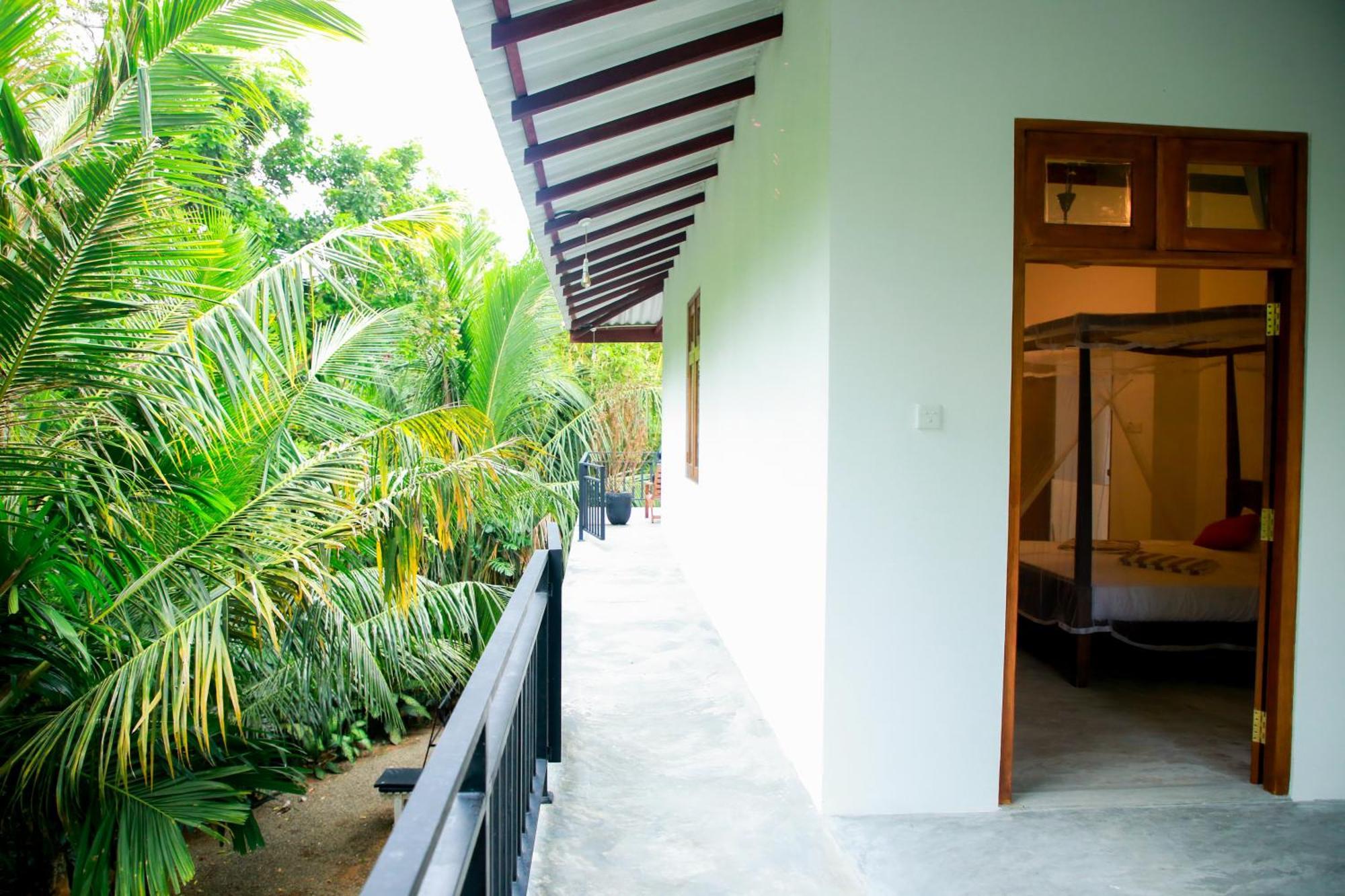 Leo Homestay Dikwella Sur Exterior foto